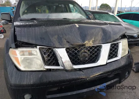 2007 Nissan Pathfinder S z USA, uszkodzony, nr VIN 5N1AR18U67C611355